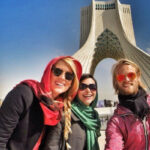 یلدای ایرانی با توریست‌های خارجی