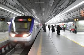 آغاز پویش فرهنگی «بخوان ۲» در مترو تهران