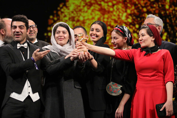 اهدای خرس طلایی جشنواره برلین به فیلم محمد رسول‌اف