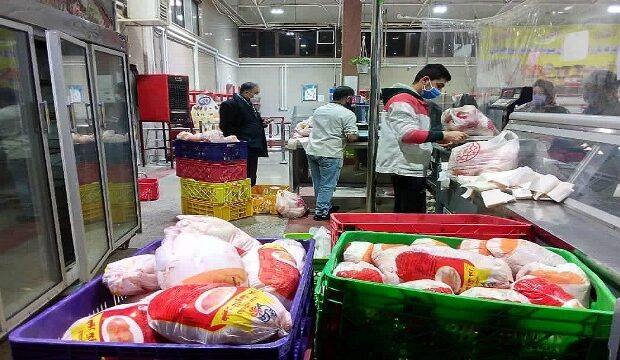 توزیع گوشت مرغ با قیمت ۱۸ هزار و ۵۰۰ تومان در میادین میوه و تره بار تهران