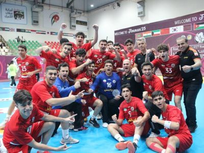 آسیا زیر پای پسران هندبال ایران/ قهرمانی تیم نوجوانان ایران در آسیا